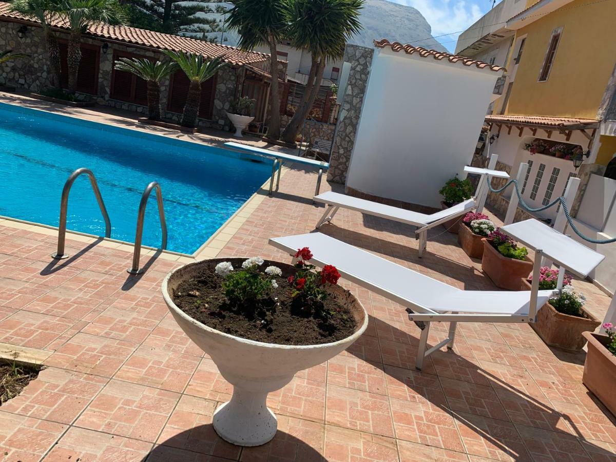 Casa Vacanze Villa Grace Villagrazia Di Carini 外观 照片