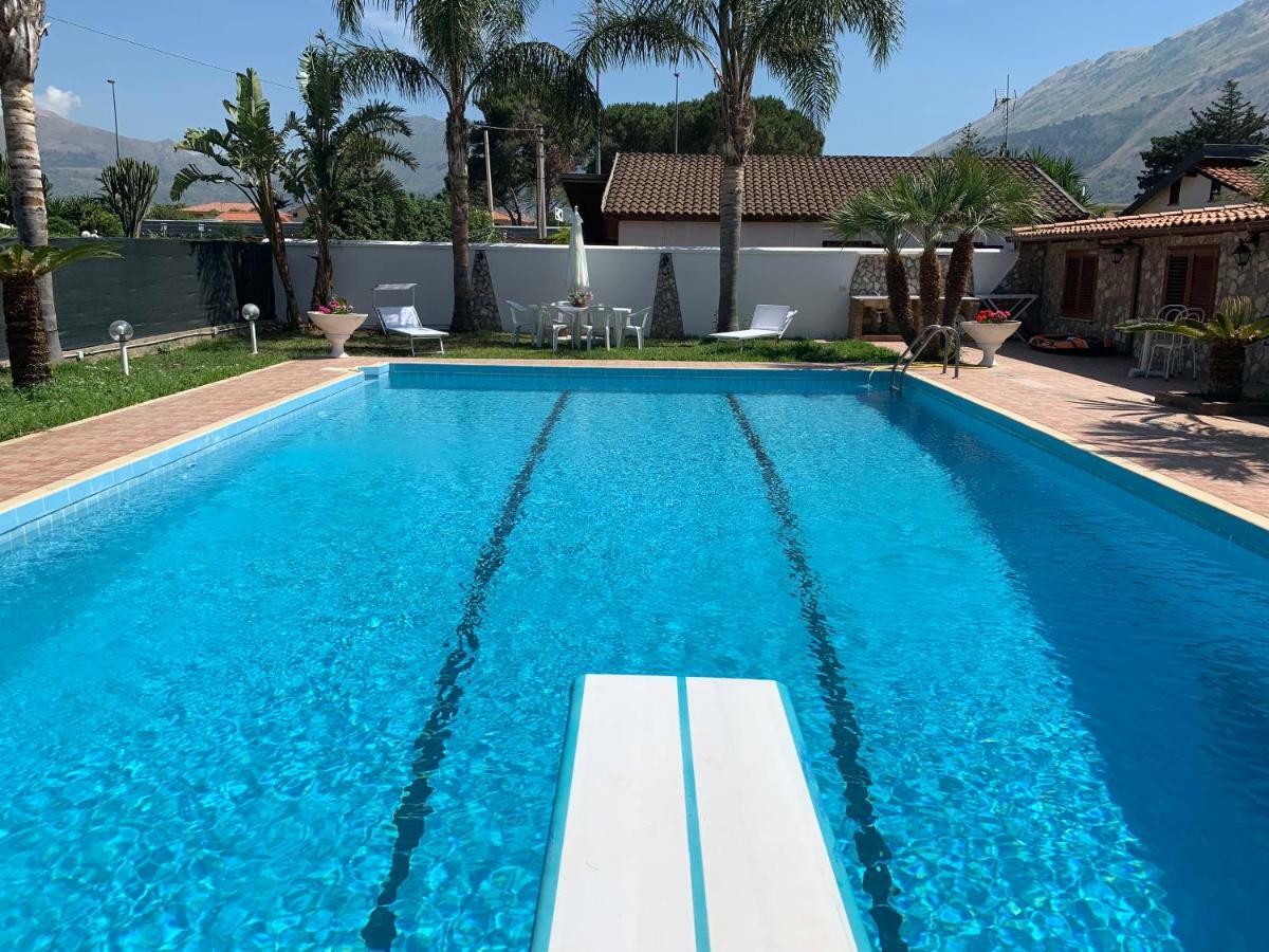 Casa Vacanze Villa Grace Villagrazia Di Carini 外观 照片